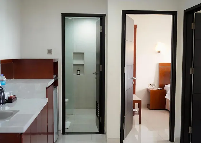 Grand Kuta And Отель 4*