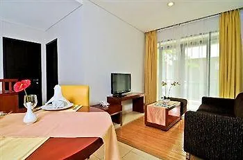 Grand Kuta And 4* Легиан